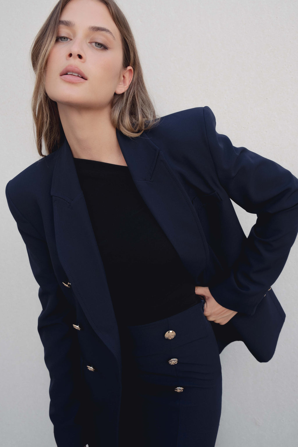 BLAZER CRUZADA BOTONES DORADOS