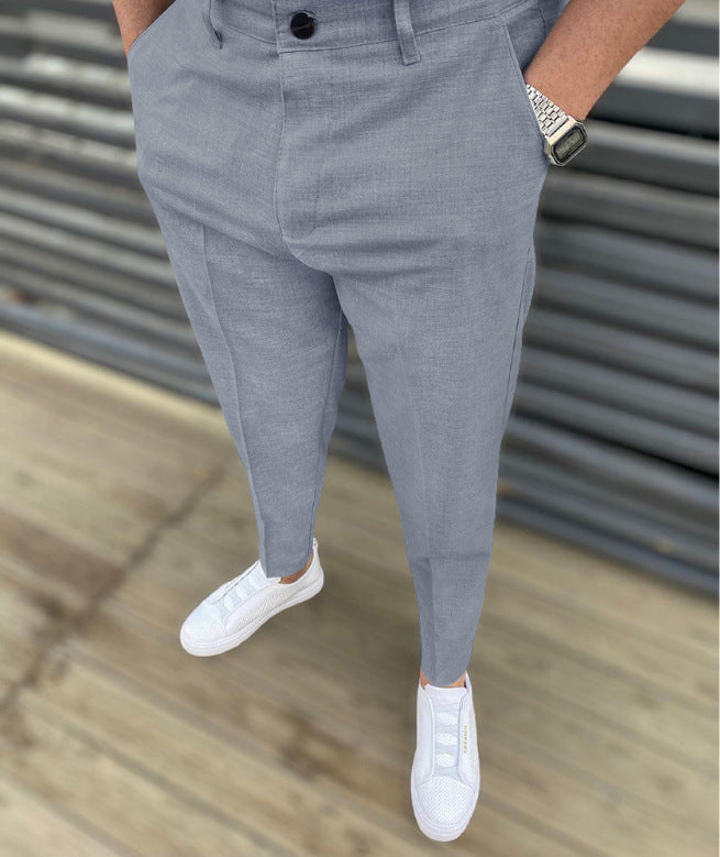 Pantalones informales de corte ajustado
